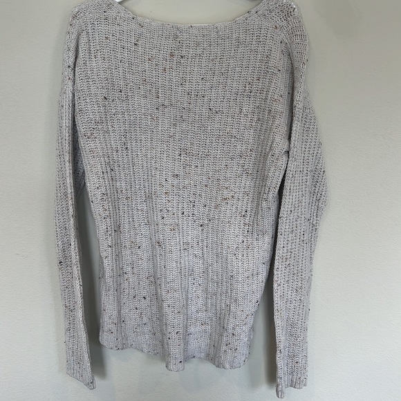 Abound Sweater - Picture 4 of 5